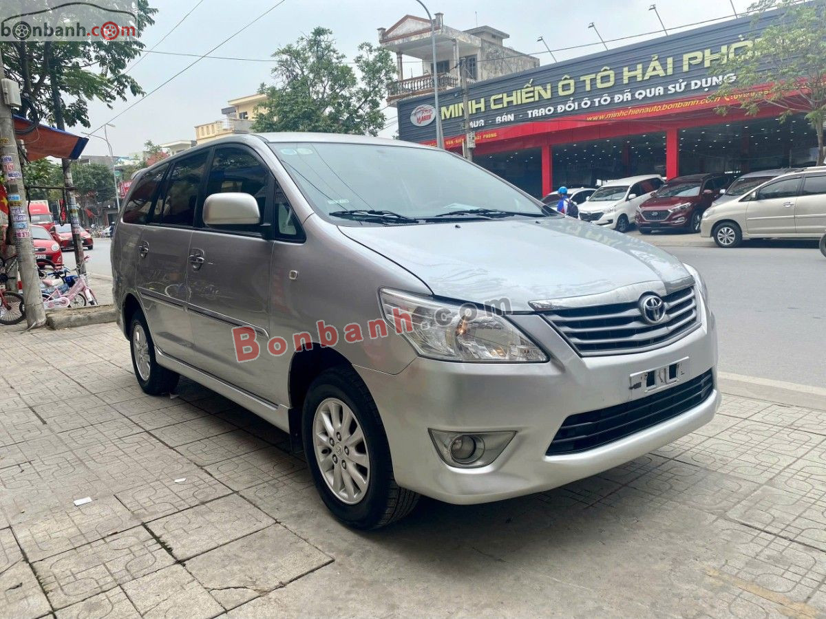 Toyota Innova 2.0E 2014