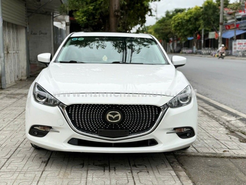 Mazda 3 1.5 AT 2017