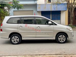 Xe Toyota Innova 2.0V 2015