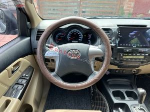 Xe Toyota Fortuner 2.7V 4x2 AT 2015