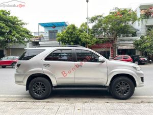 Xe Toyota Fortuner 2.7V 4x2 AT 2015