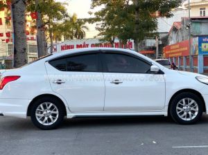 Xe Nissan Sunny XV Premium S 2018