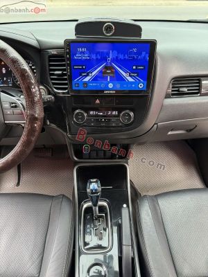 Xe Mitsubishi Outlander 2.0 CVT Premium 2019