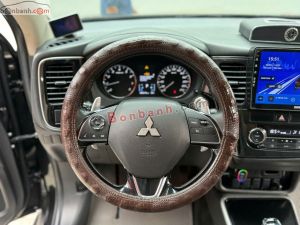 Xe Mitsubishi Outlander 2.0 CVT Premium 2019