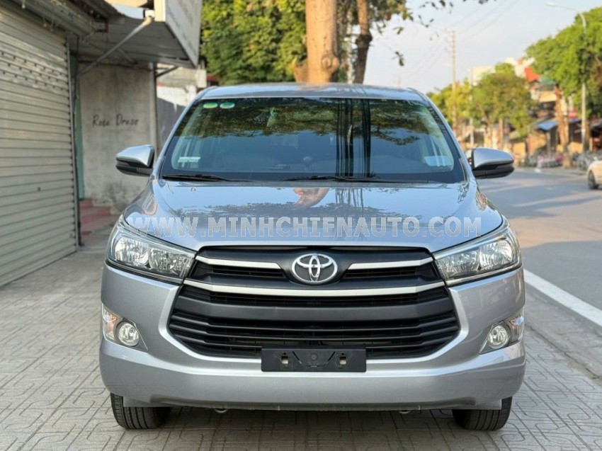 Toyota Innova 2.0E 2017
