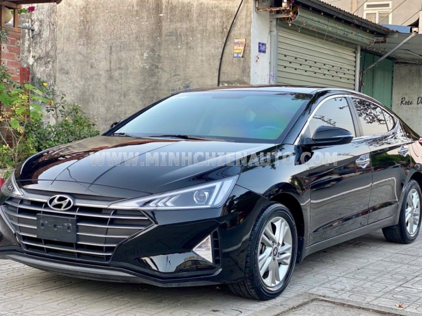 Hyundai Elantra 1.6 AT 2020