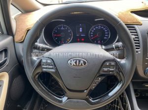 Xe Kia Cerato 1.6 MT 2017