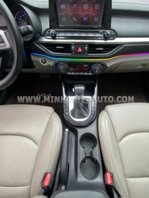 Xe Kia Cerato 1.6 AT Luxury 2019