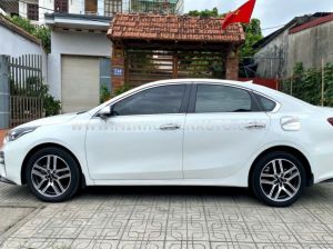 Xe Kia Cerato 1.6 AT Luxury 2019