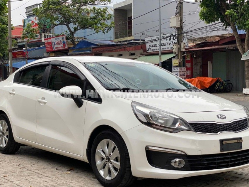 Kia Rio 1.4 AT 2015