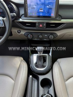 Xe Kia Cerato 1.6 AT Deluxe 2019
