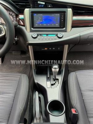 Xe Toyota Innova 2.0 Venturer 2018