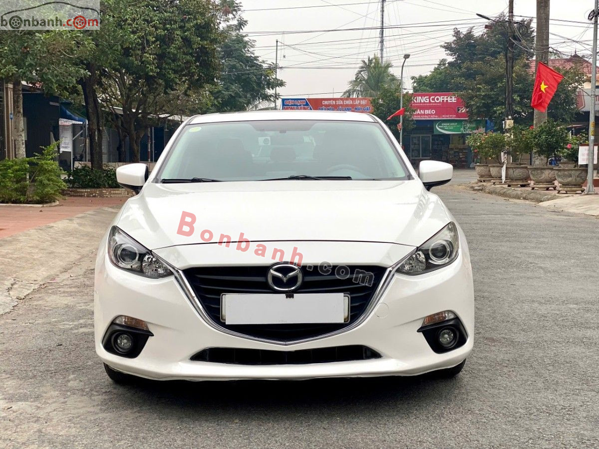 Mazda 3 1.5 AT 2016