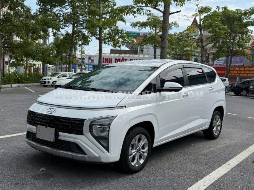 Hyundai Stargazer Tiêu chuẩn 1.5 AT 2022