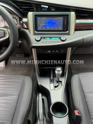Xe Toyota Innova 2.0 Venturer 2018